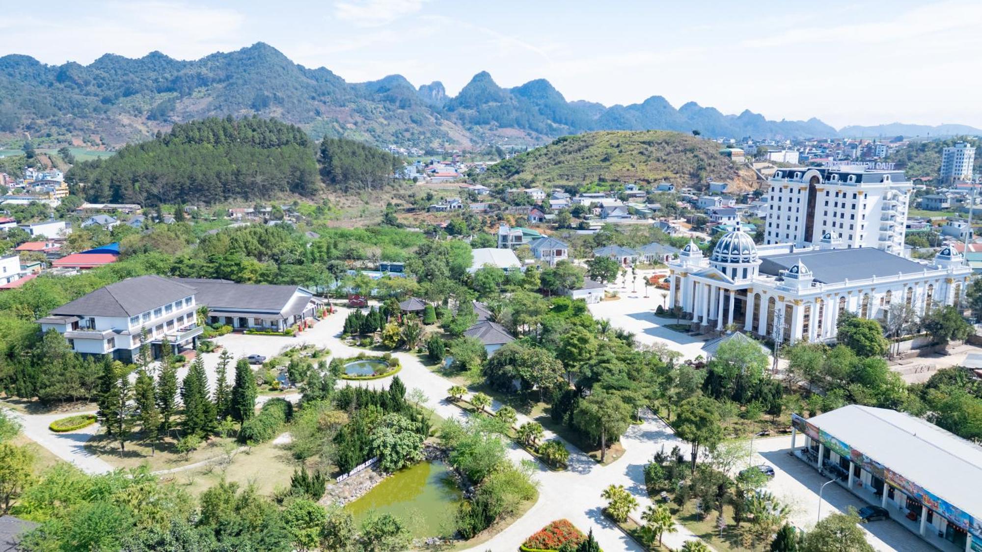 Thao Nguyen Hotel & Resort Моктяу Екстер'єр фото